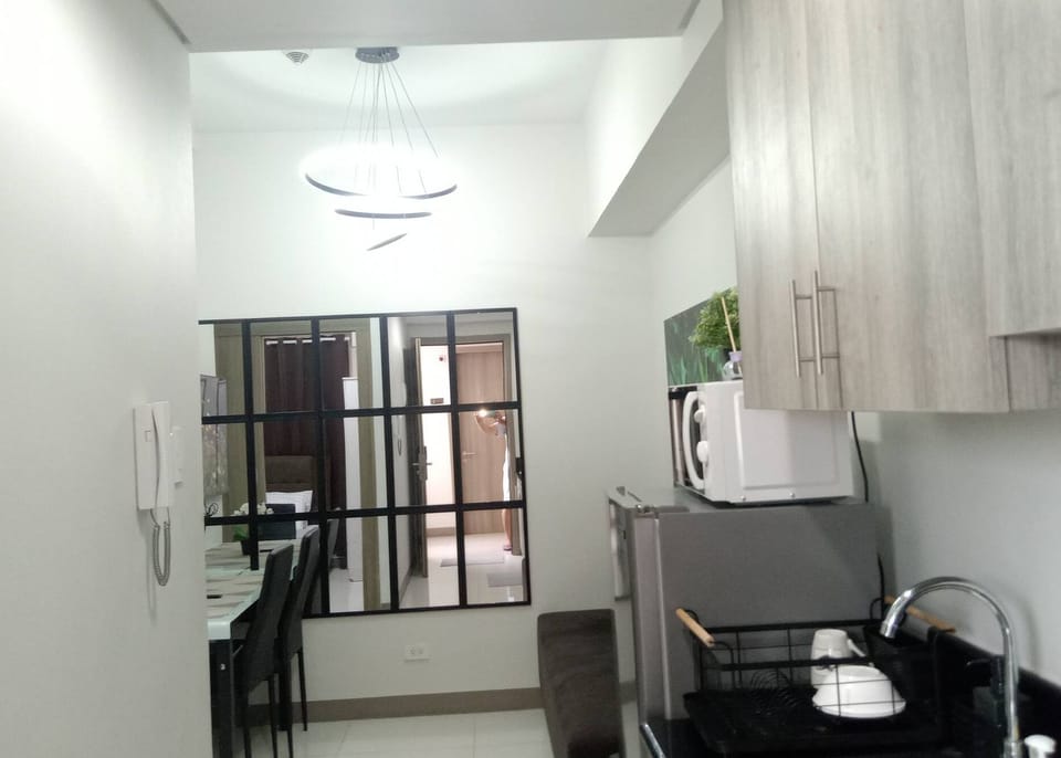 Condo, 2 Bedrooms, Pool View | Interior