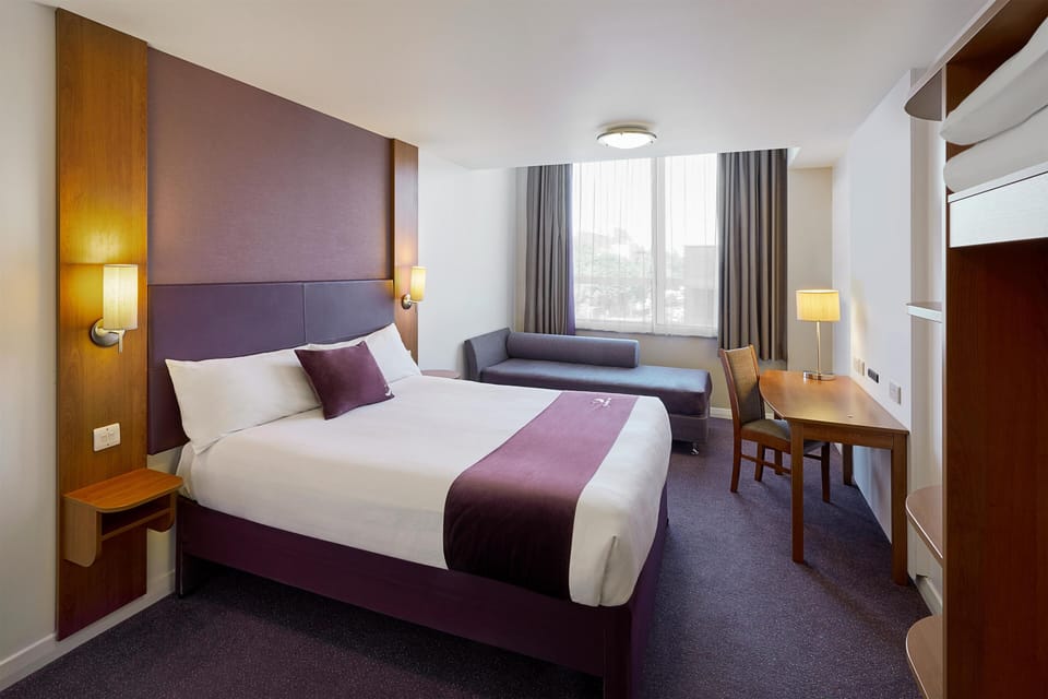 Standard Double Room | Bed sheets
