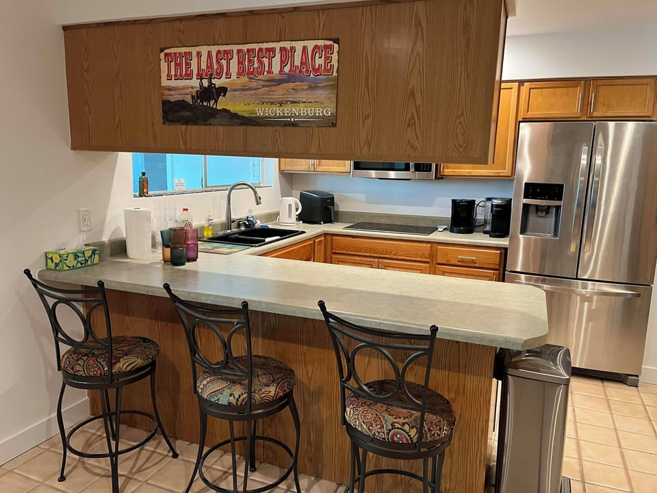 Breakfast Bar 
