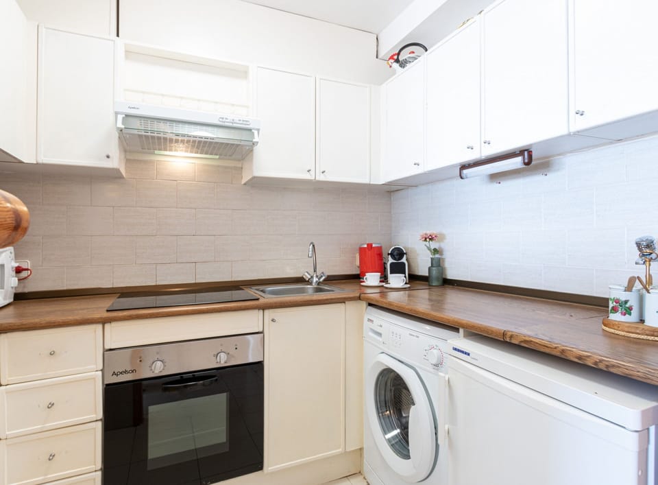 Apartment | Private kitchen