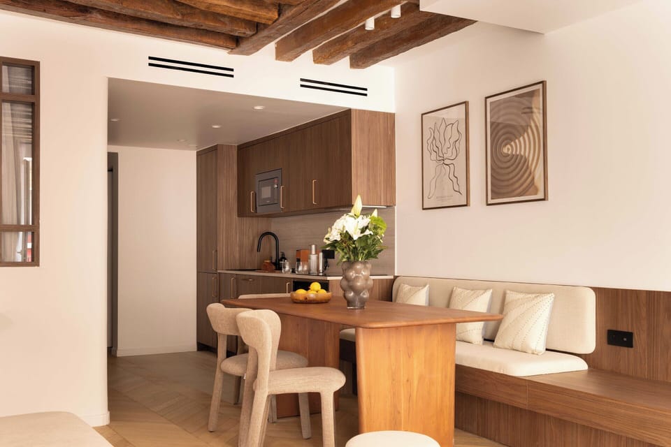 Apartment | Dining