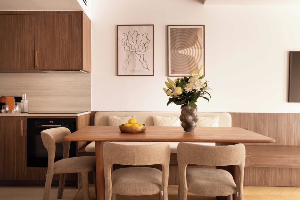 Apartment | Dining