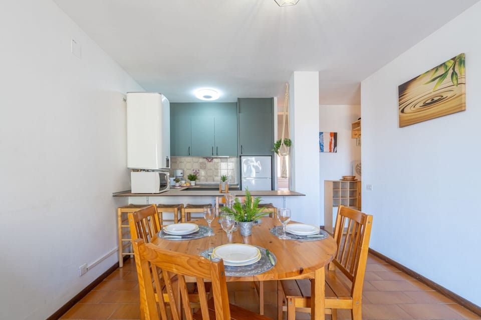 Apartment | Dining