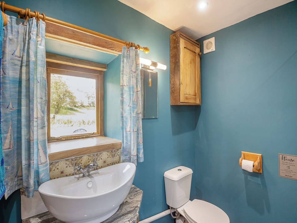 Bathroom | Pyllau Gleision, Abergele