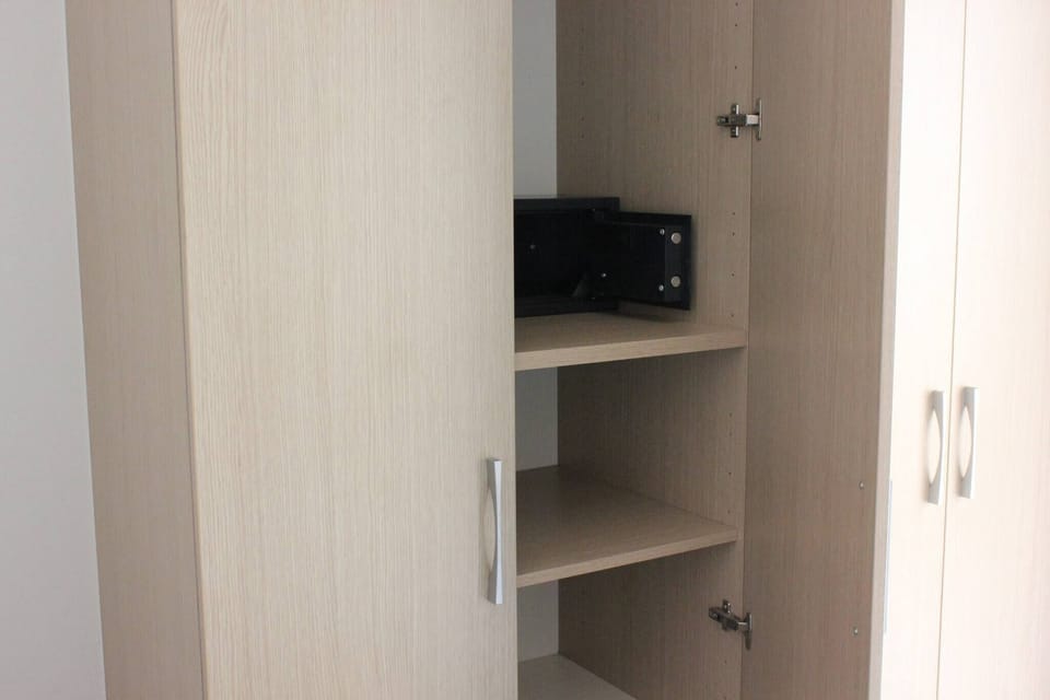 Apartment, 2 Bedrooms, Smoking, Balcony | Miscellaneous