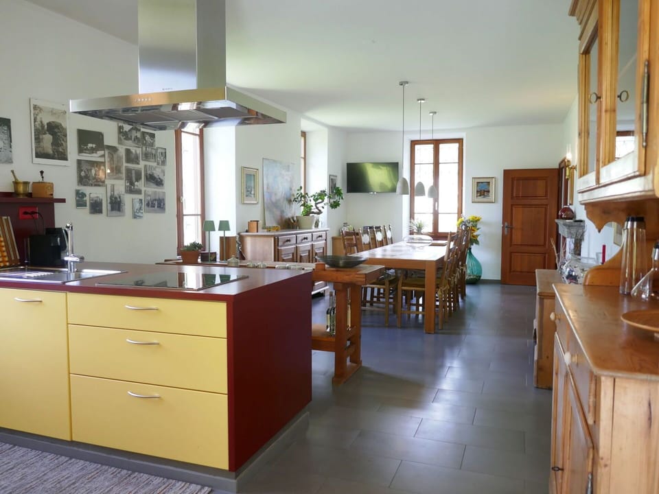 Furniture, Kitchen, Cabinetry, Flooring, Countertop, Wood, Interior Design, Kitchen Appliance, Ceiling, Floor
