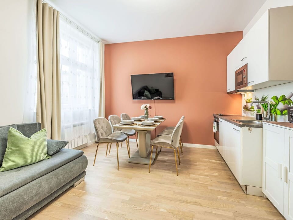 Furniture, Interior Design, Flooring, Floor, Wood Flooring, Room, Apartment, Chair, Laminate Flooring, Wood Stain