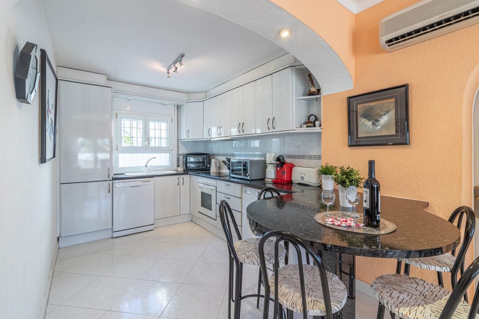 Villa | Private kitchen