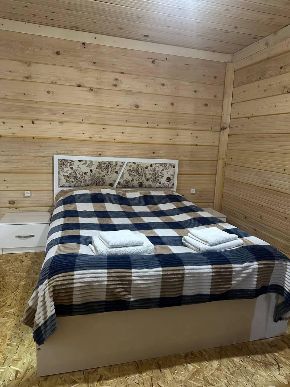 Luxury Double Room, Mountain View | Blackout drapes, iron/ironing board, free WiFi