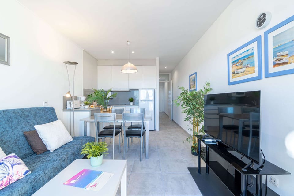Apartment | Living area