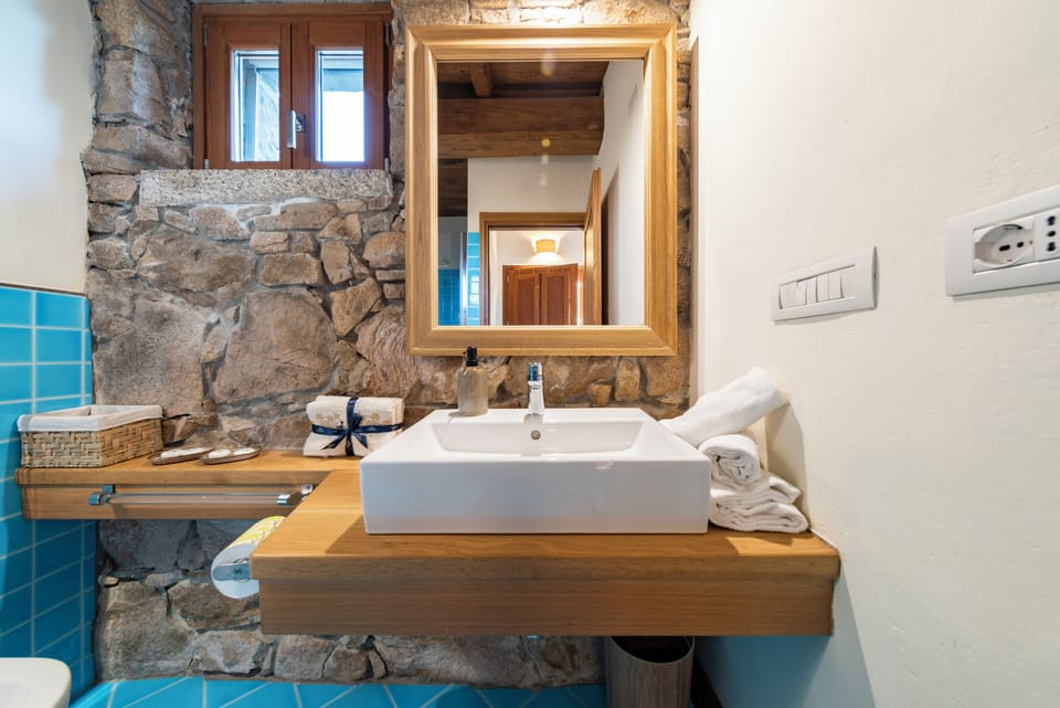 Eco-friendly toiletries, slippers, bidet