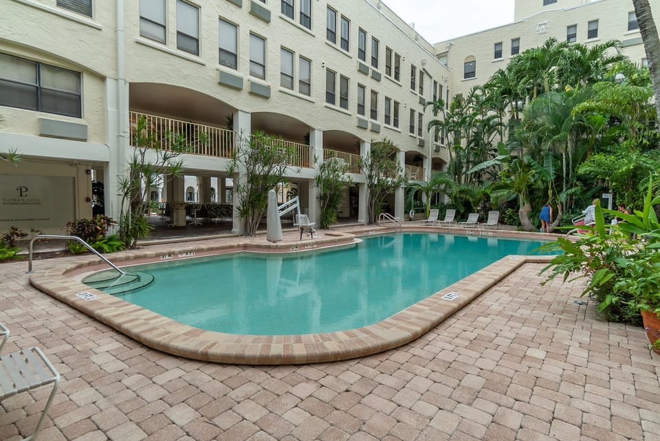 Pool for residents and guests. 
