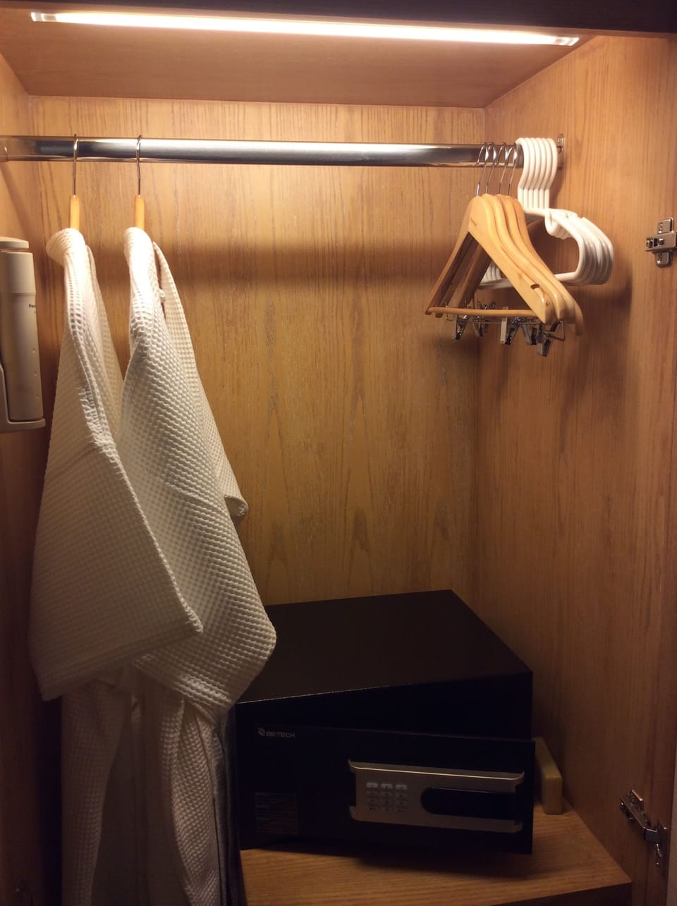 Room amenity
