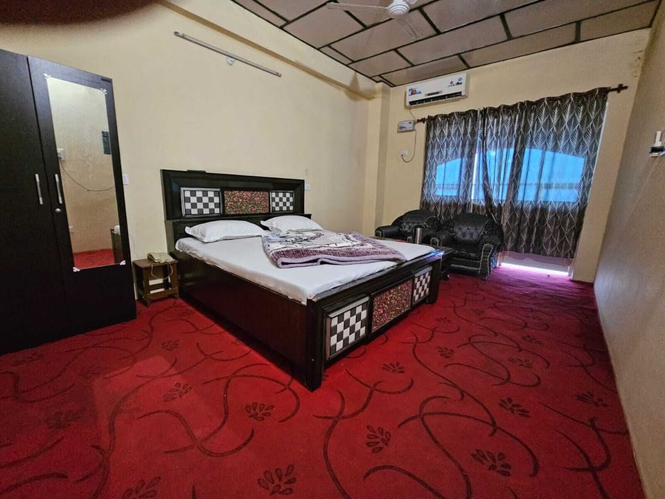 Deluxe Double Room, Hill View | Free WiFi