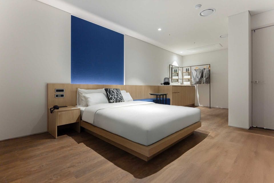 Superior Double Room (Aboveground Underground Random) | Desk, blackout drapes, soundproofing, free WiFi