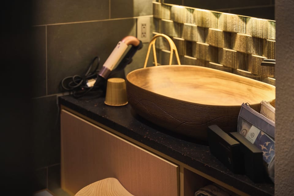Comfort Double Room | Premium bedding, down comforters, WiFi (free), individually decorated