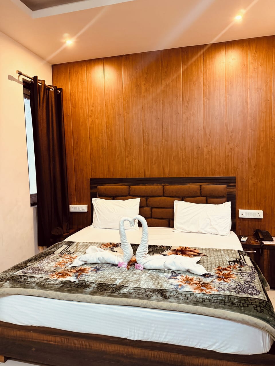 Comfort Double Room | Bed sheets