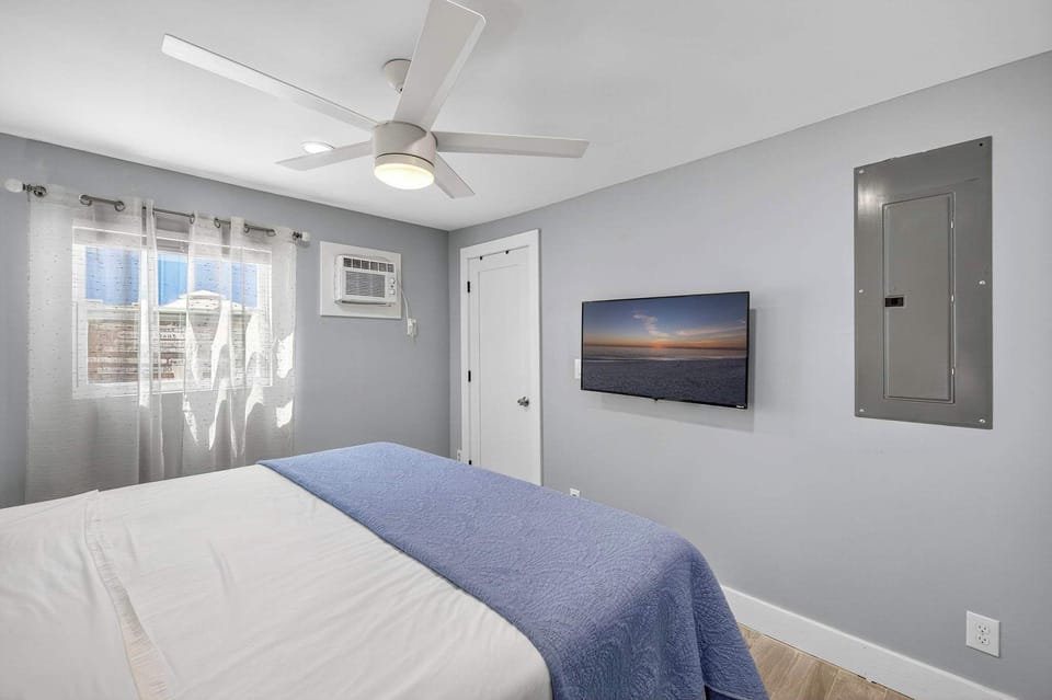 Second smart TV when our guests prefer to lay back and enjoy!