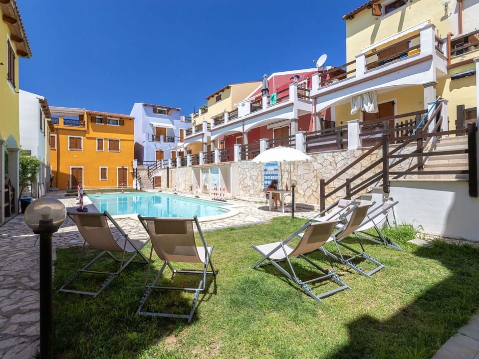Balcony, Hotel, Villa, Hacienda, Resort Town, Resort, Courtyard, Swimming Pool, Outdoor Furniture, Umbrella