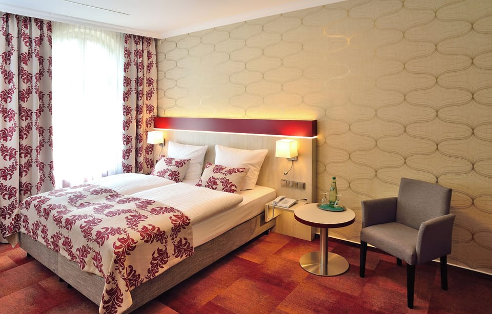 Superior Double Room | In-room safe, desk, free cribs/infant beds, rollaway beds