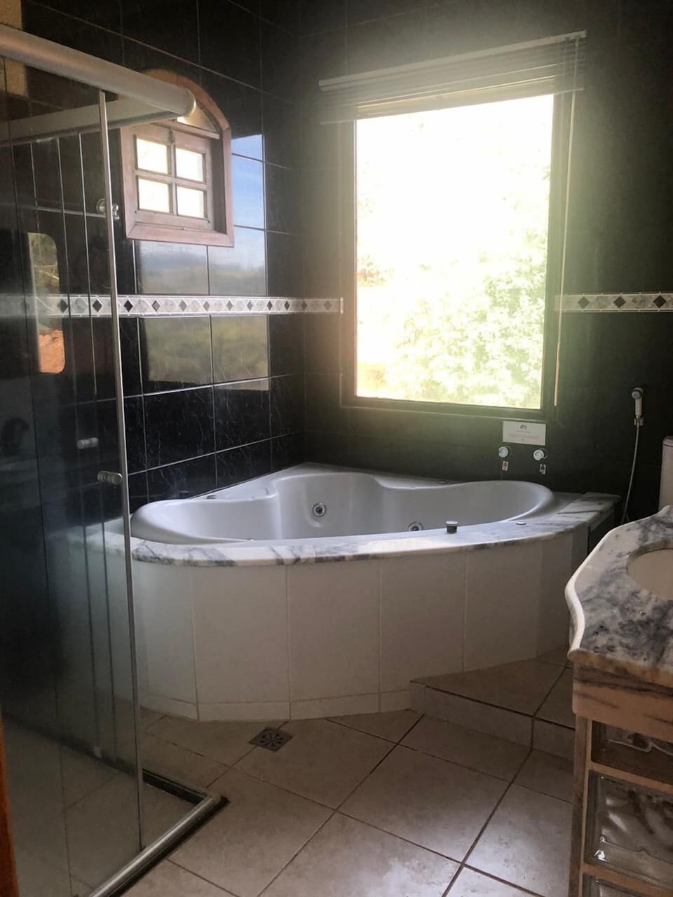 Luxury Quadruple Room | Private spa tub