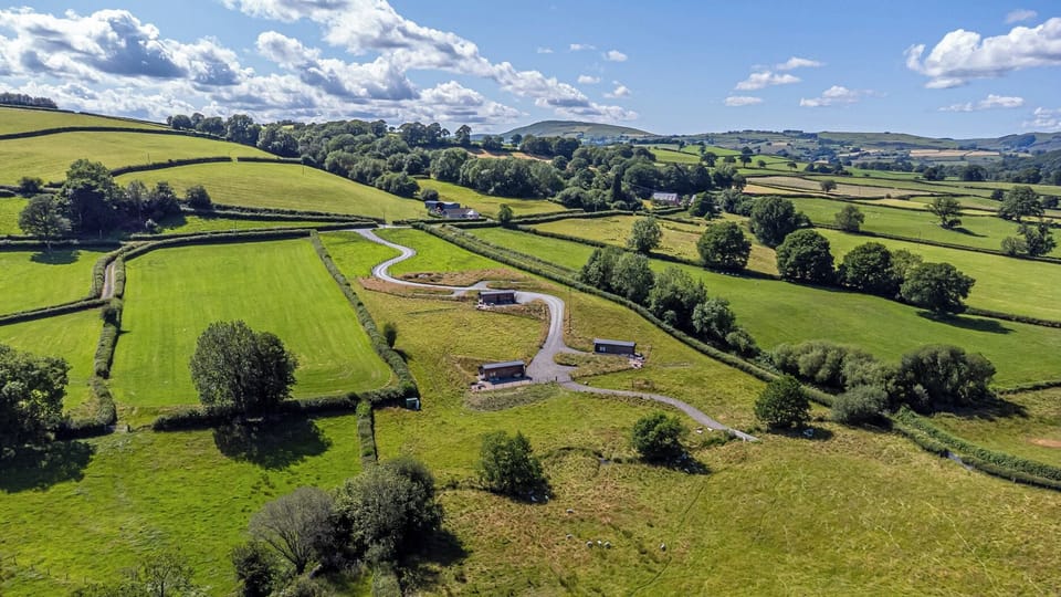 Cottage | Aerial view