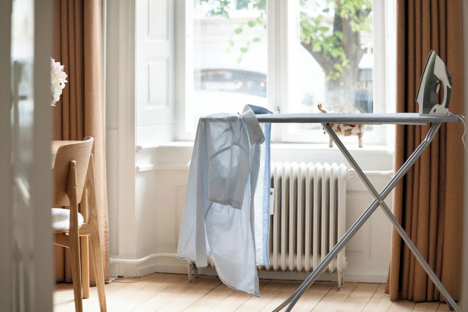 Superior Apartment, City View | Iron/ironing board