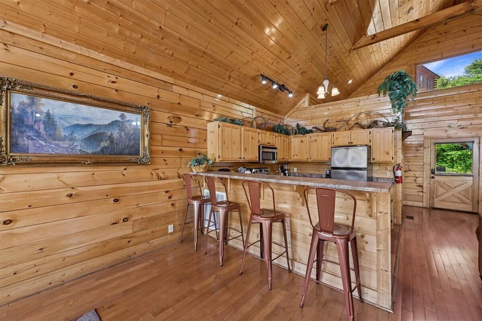 Main Level-Kitchen