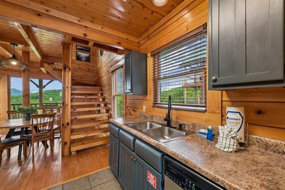 07-Kitchen