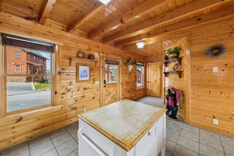 26-Kitchen