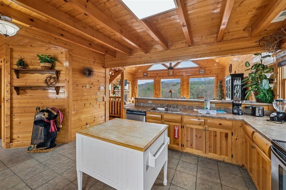 27-Kitchen