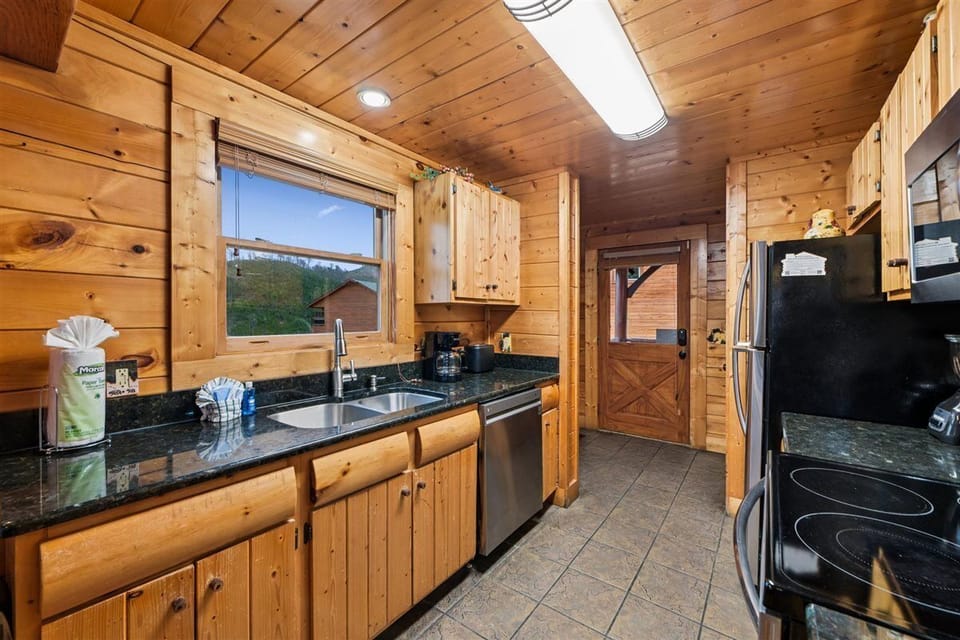 29-Kitchen