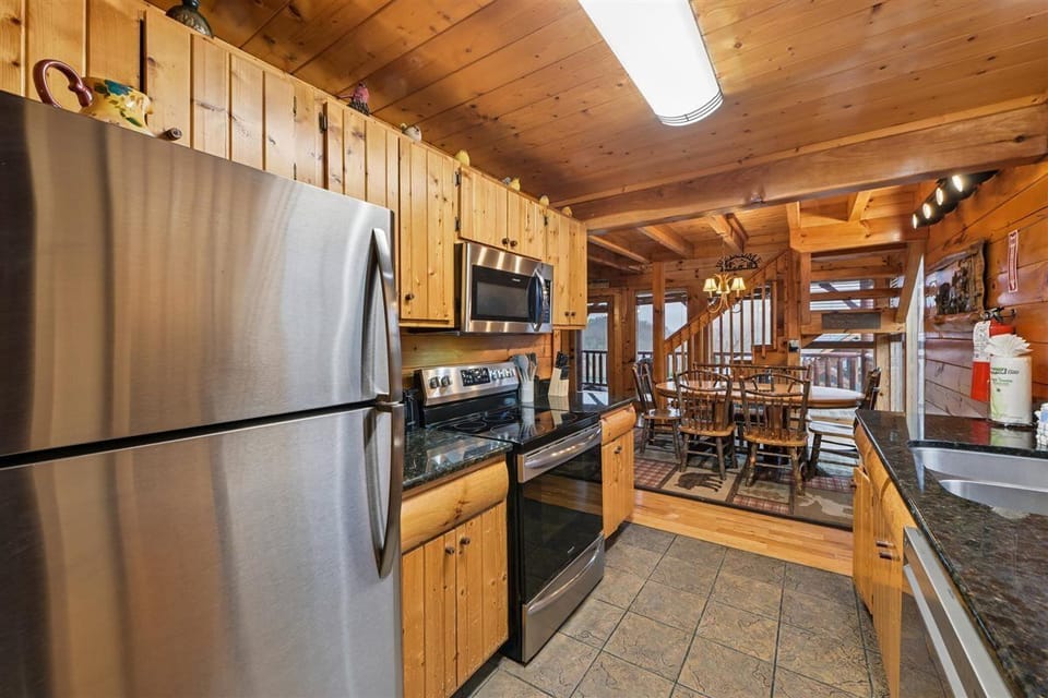 27-Kitchen