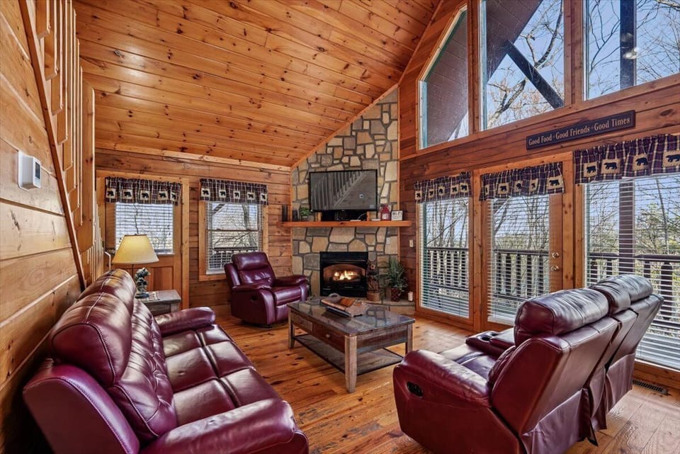 06-Living Room