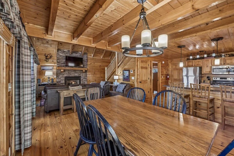 23-Dining Room