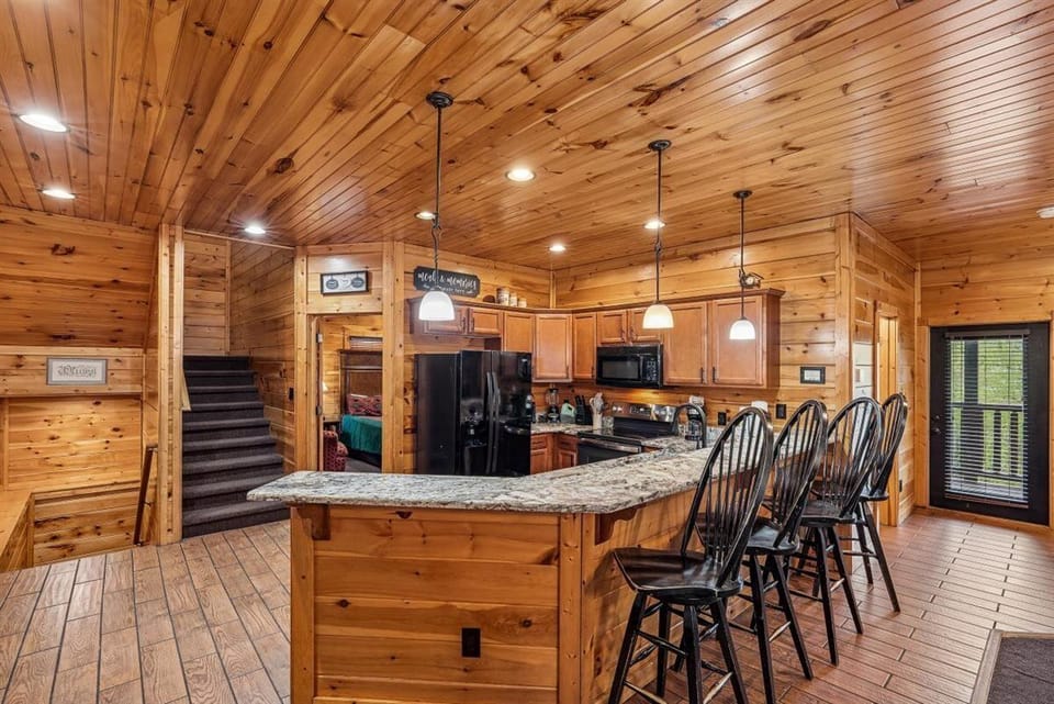17-Kitchen