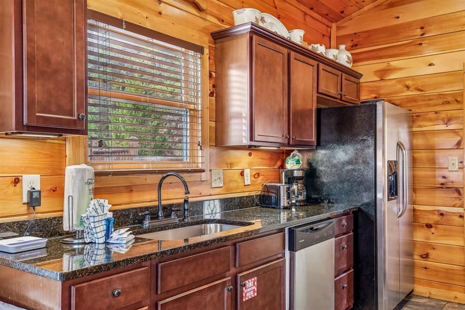 21-Kitchen