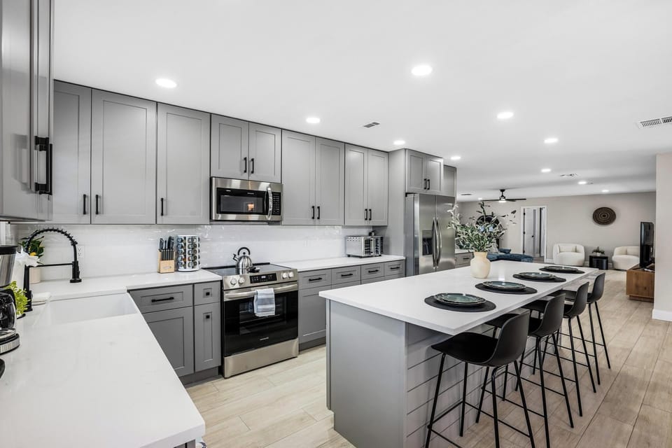 Gourmet Kitchen: Whip up culinary delights in this sleek, modern kitchen