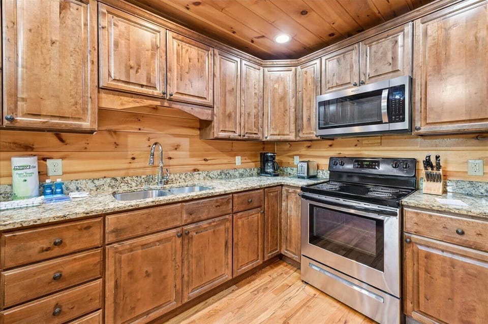 08-Kitchen