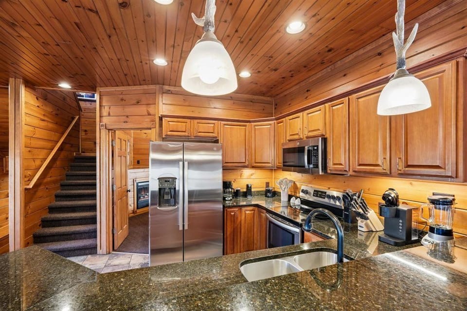 32-Kitchen