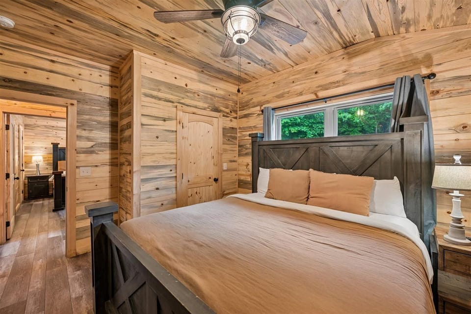 28-Bedroom