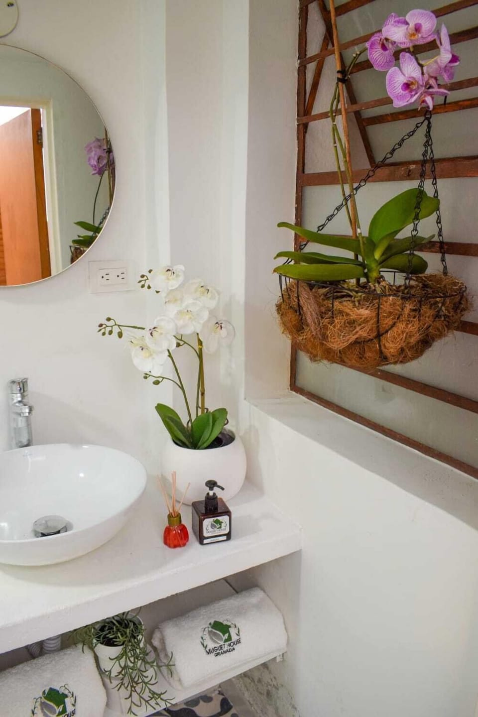 Basic Single Room, Housekeeping, Garden View | In-room safe, desk, laptop workspace, blackout drapes