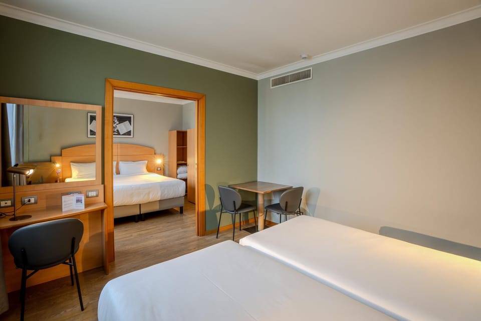 Standard Room, 1 Queen Bed with Sofa bed | Down comforters, desk, blackout drapes, soundproofing