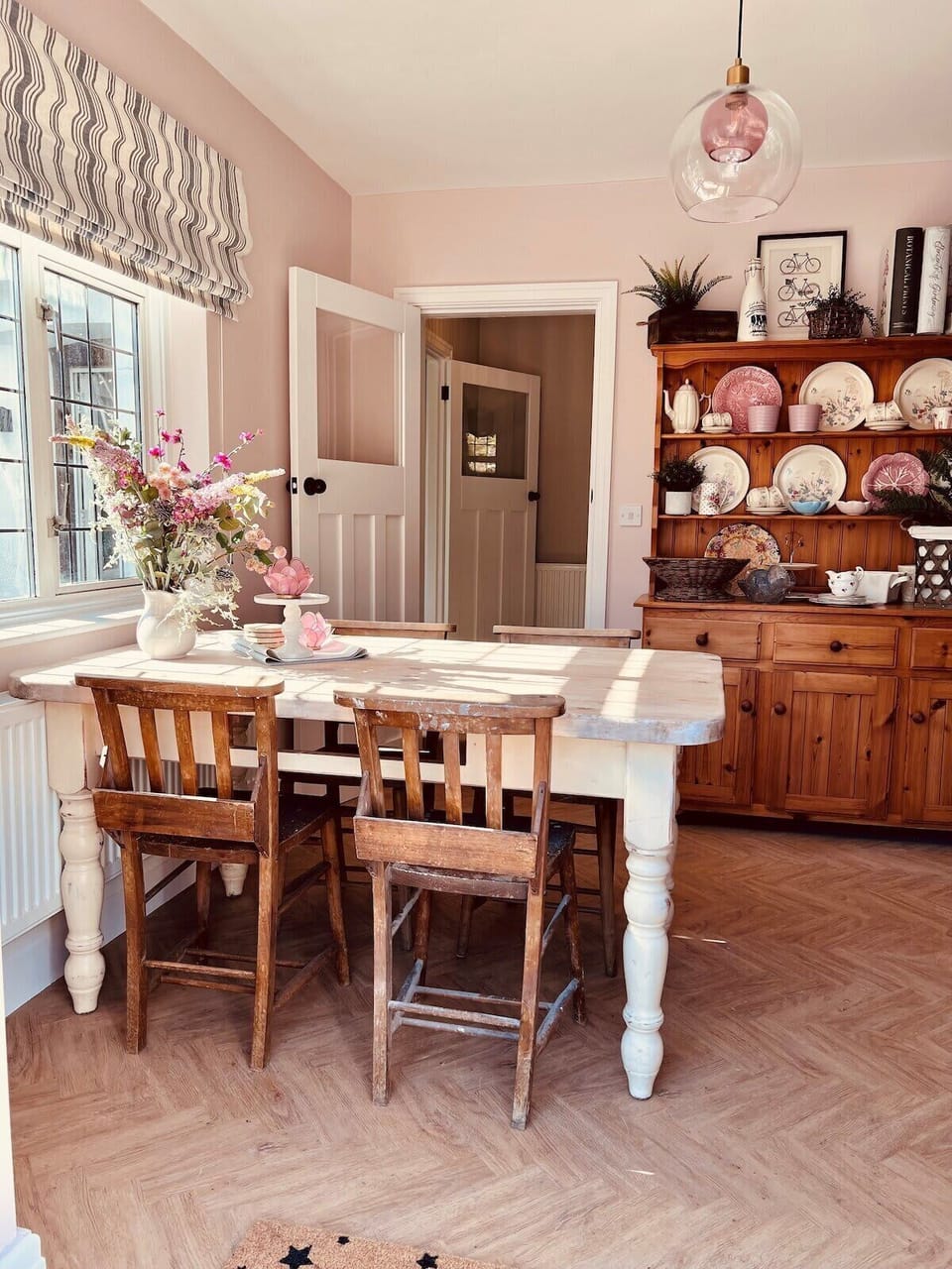 A warm welcome to Taf Fechan Cottage