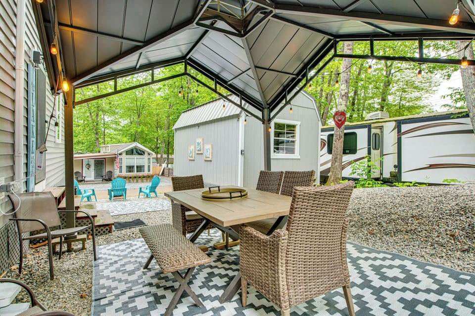 Fire Pit | 2-Story Home + Loft