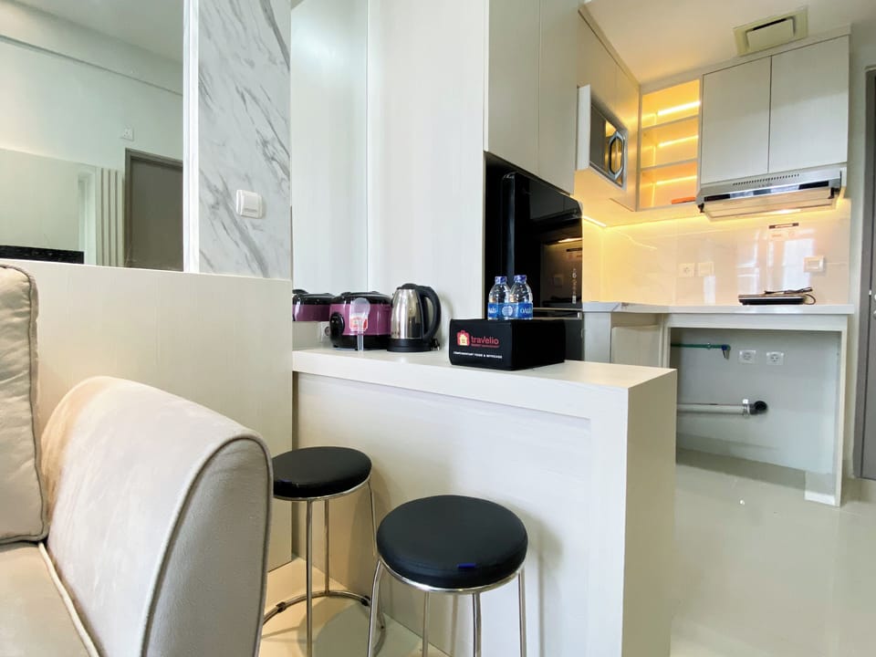 Deluxe Apartment | Dining room