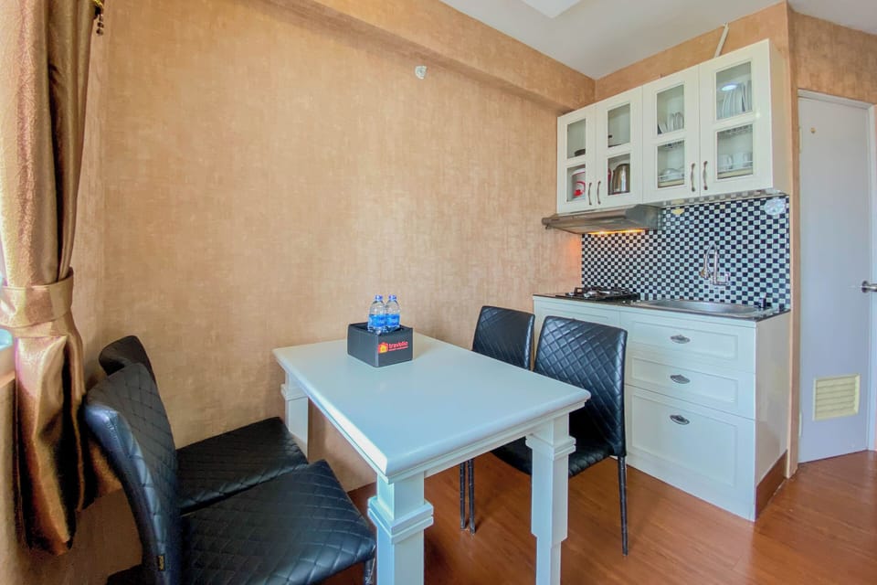 Standard Apartment | Dining room