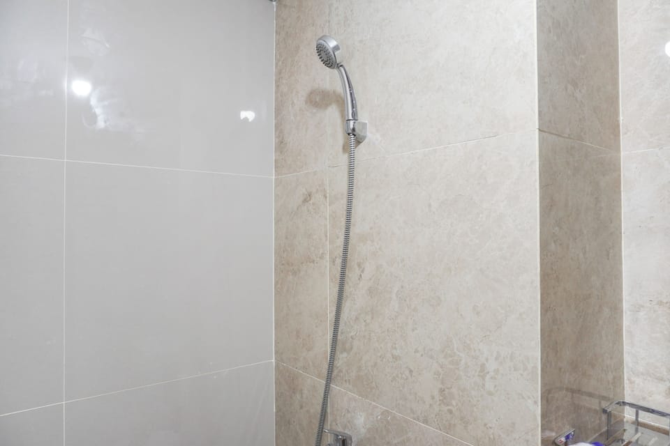 Modern Look And Nice Studio Transpark Bintaro Apartment Apartment in Indonesia