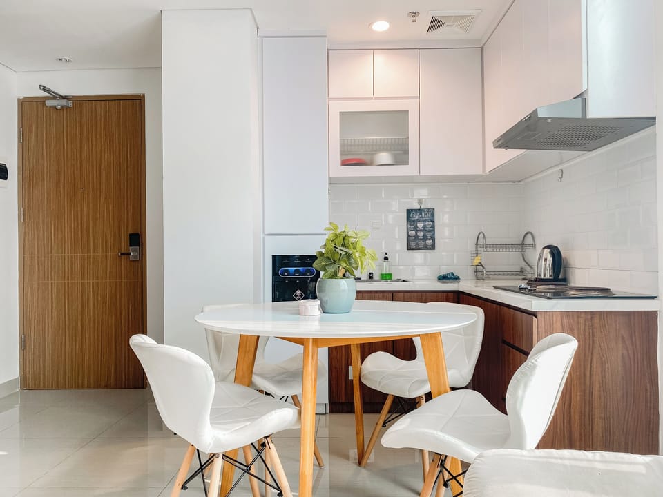 Standard Apartment | Dining room