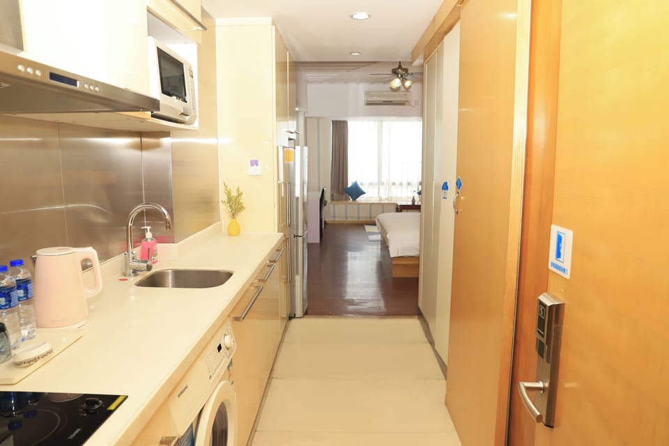 Fridge, microwave, stovetop, electric kettle